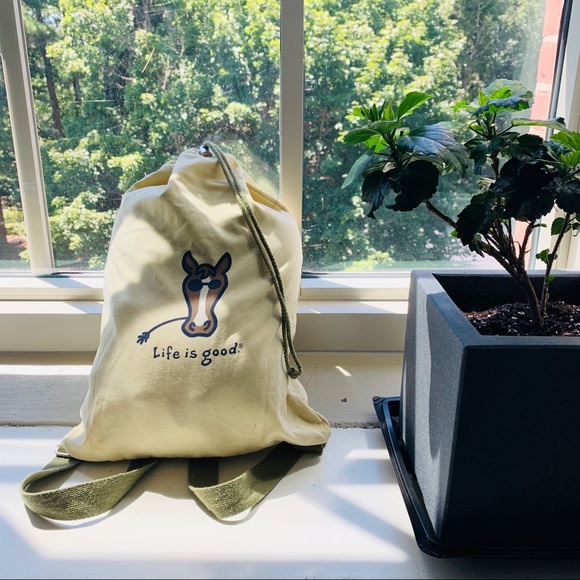 Life Is Good Handbags - Life Is Good Horse Cinch Bag